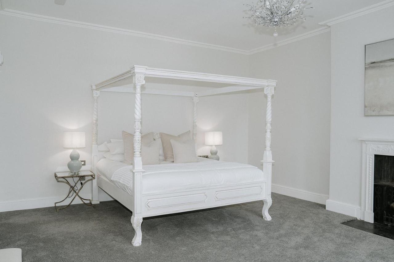 Highfield Hall Mold Ngoại thất bức ảnh